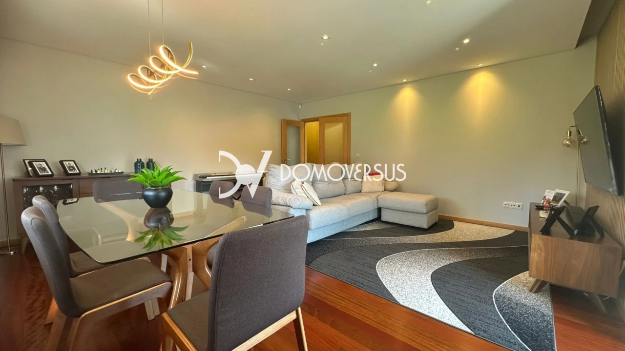 Apartamento T3 para Venda em Oliveira do Douro Foto 5