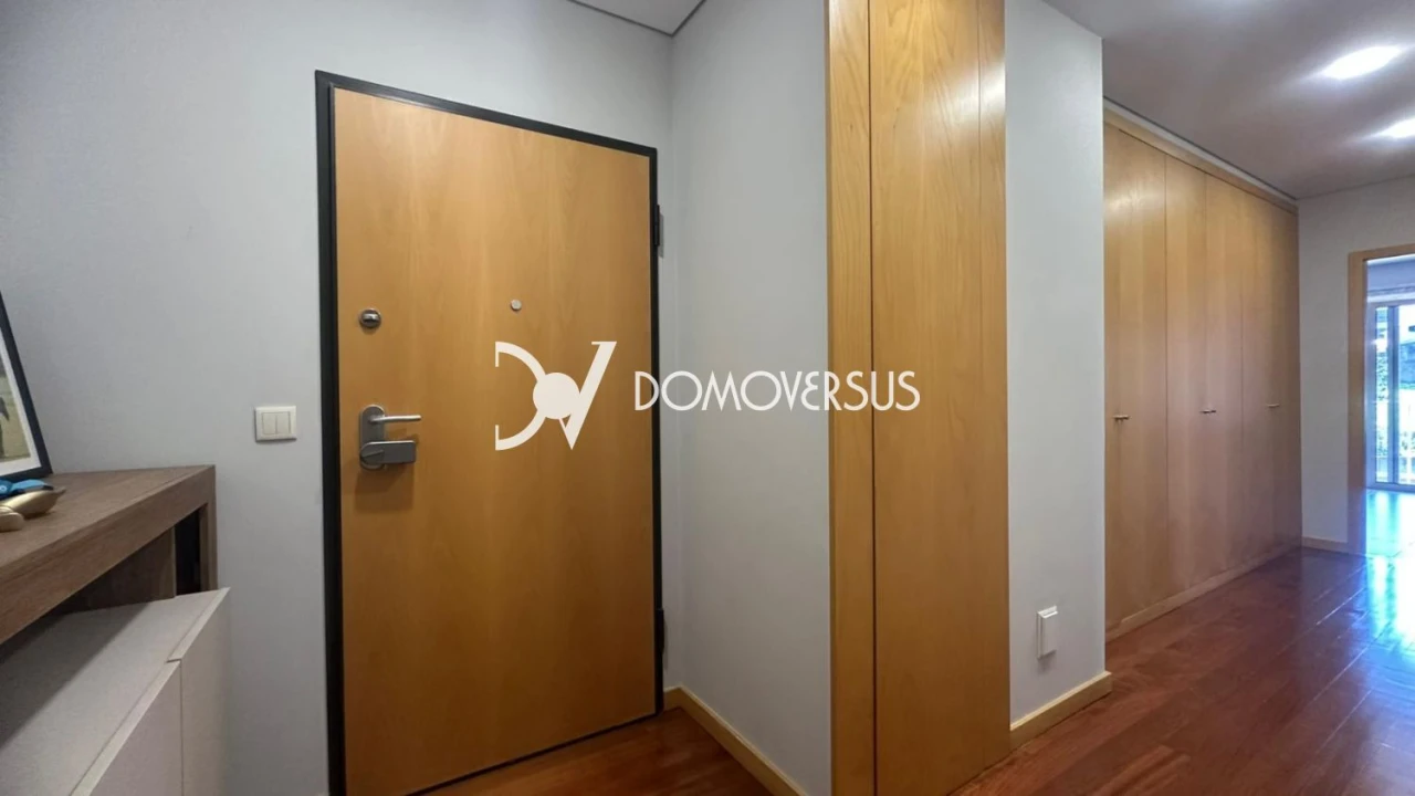 Apartamento T3 para Venda em Oliveira do Douro Foto 12