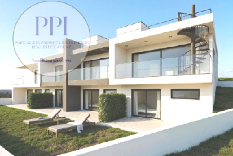 Moradia T2 para Venda em Vila do Bispo e Raposeira Foto 3