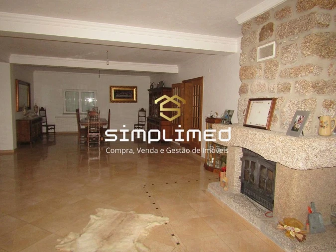 Moradia T4 para Venda em Covilhã e Canhoso Foto 19