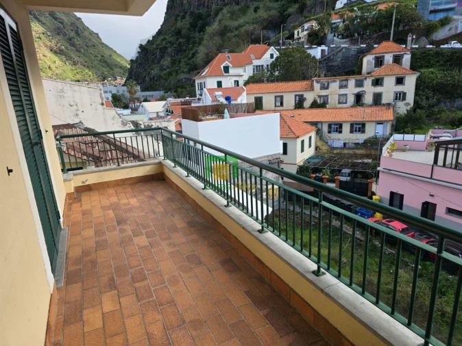 Apartamento T3 para Venda em Ribeira Brava Foto 5