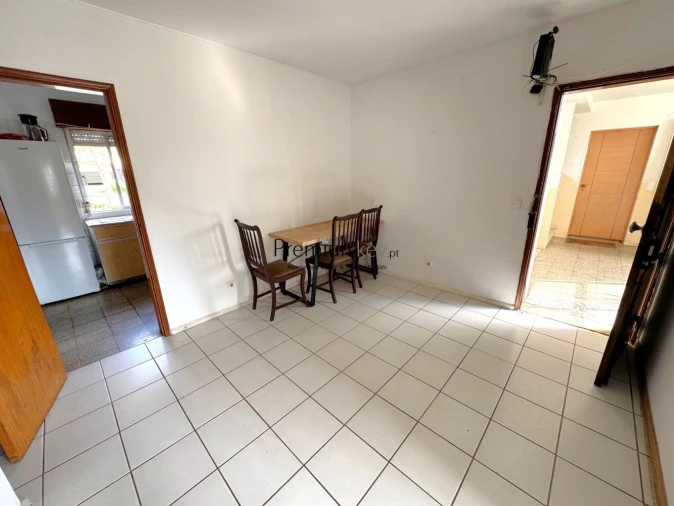 Apartamento T2 para Venda em Albufeira e Olhos de Água Foto 5