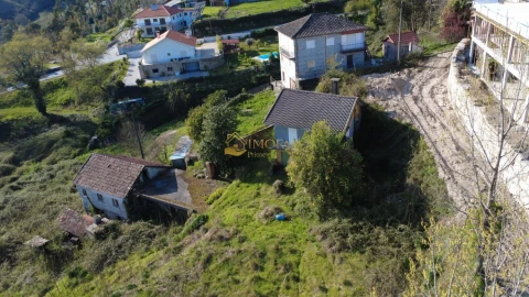 Moradia T2 para Venda em Arões (São Romão)