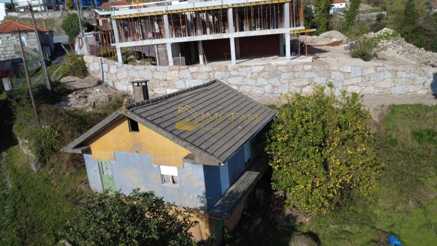 Moradia T2 para Venda em Arões (São Romão) Foto 12