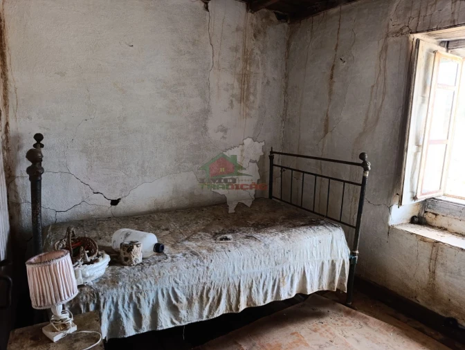 Moradia T4 para Venda em Cernache do Bonjardim, Nesperal e Palhais Foto 17