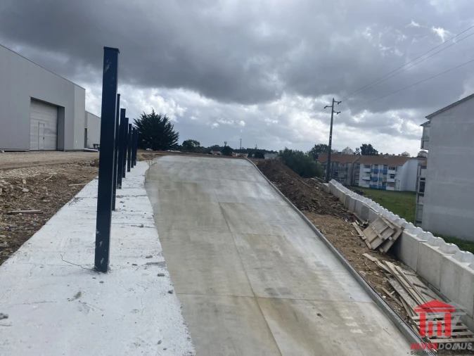 Loja para Arrendamento em Algueirão-Mem Martins Foto 5