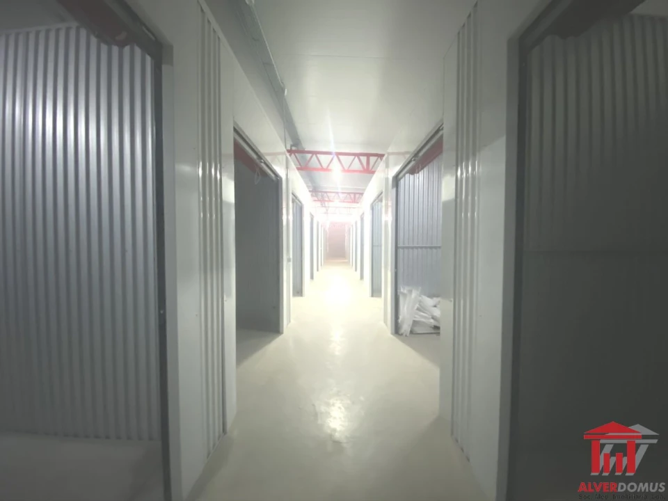 Loja para Arrendamento em Algueirão-Mem Martins Foto 2