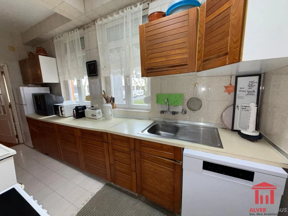 Apartamento T4 para Venda em Olivais Foto 10