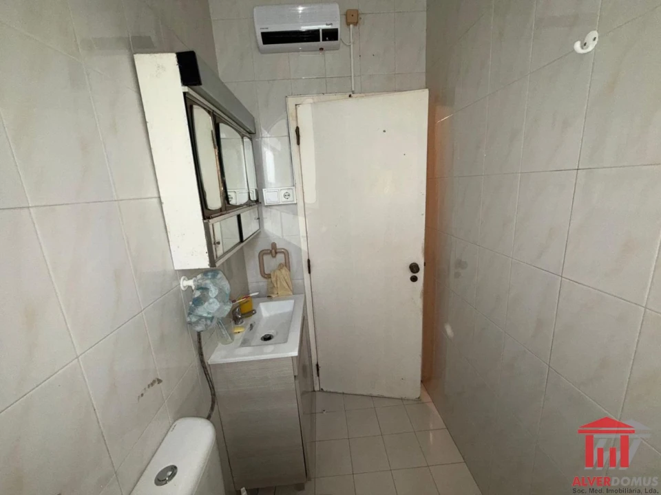 Apartamento T4 para Venda em Olivais Foto 21