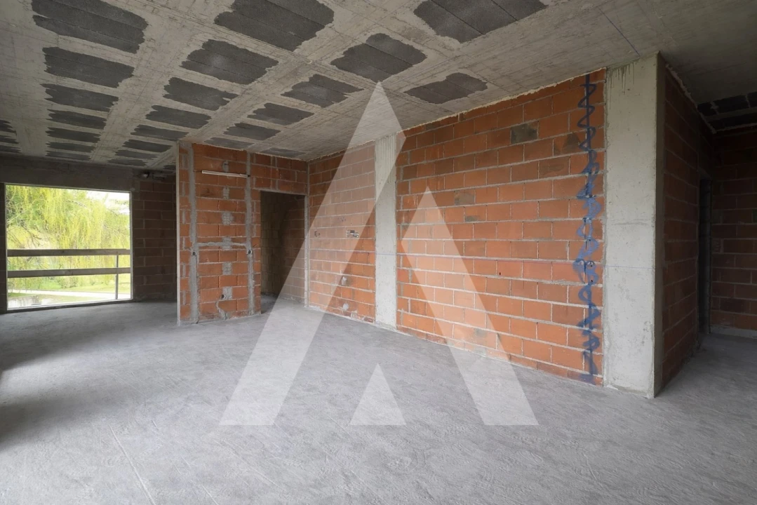 Apartamento T4 para Venda em Condeixa-A-Velha e Condeixa-A-Nova Foto 1