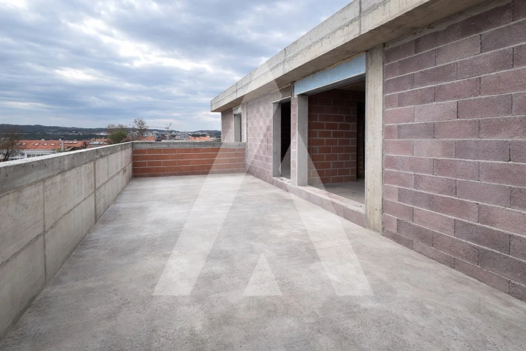 Apartamento T2 para Venda em Condeixa-A-Velha e Condeixa-A-Nova Foto 8