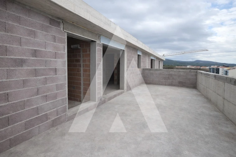 Apartamento T2 para Venda em Condeixa-A-Velha e Condeixa-A-Nova Foto 9