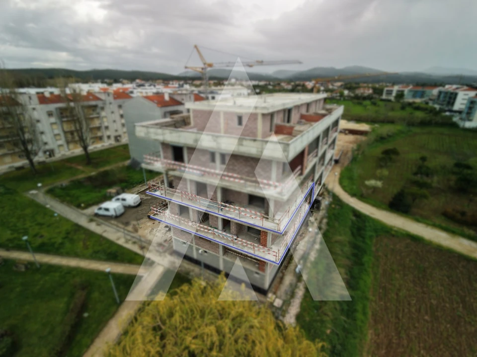 Apartamento T4 para Venda em Condeixa-A-Velha e Condeixa-A-Nova Foto 11