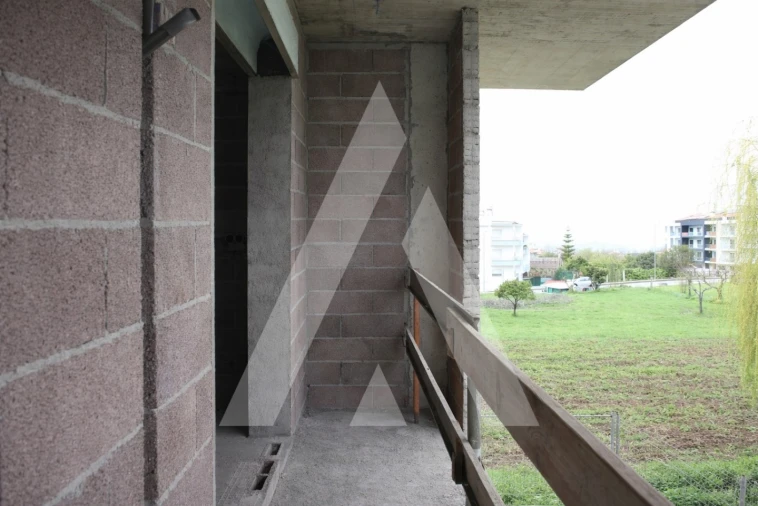 Apartamento T4 para Venda em Condeixa-A-Velha e Condeixa-A-Nova Foto 4