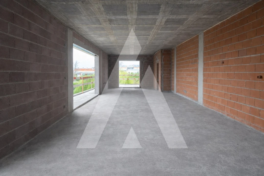 Apartamento T4 para Venda em Condeixa-A-Velha e Condeixa-A-Nova Foto 3