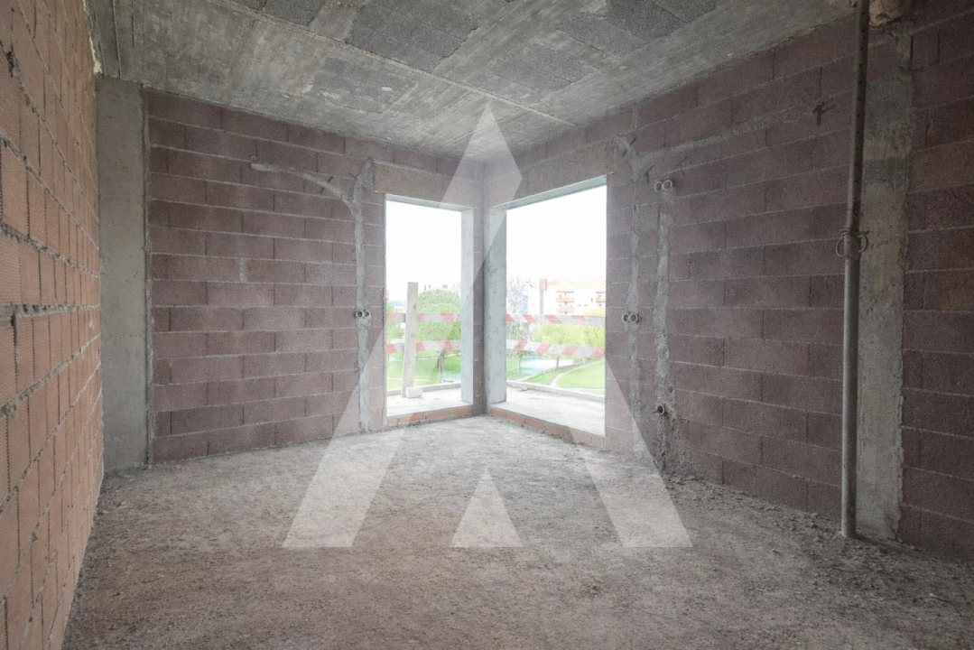 Apartamento T4 para Venda em Condeixa-A-Velha e Condeixa-A-Nova Foto 5