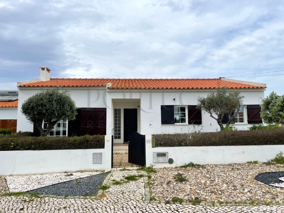 Moradia T3 para Arrendamento em Porto Covo Foto 2