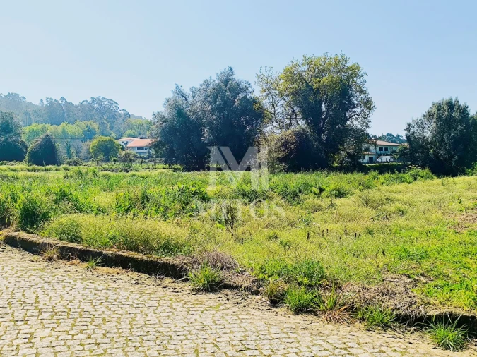 Terreno para Venda em Durrães e Tregosa
