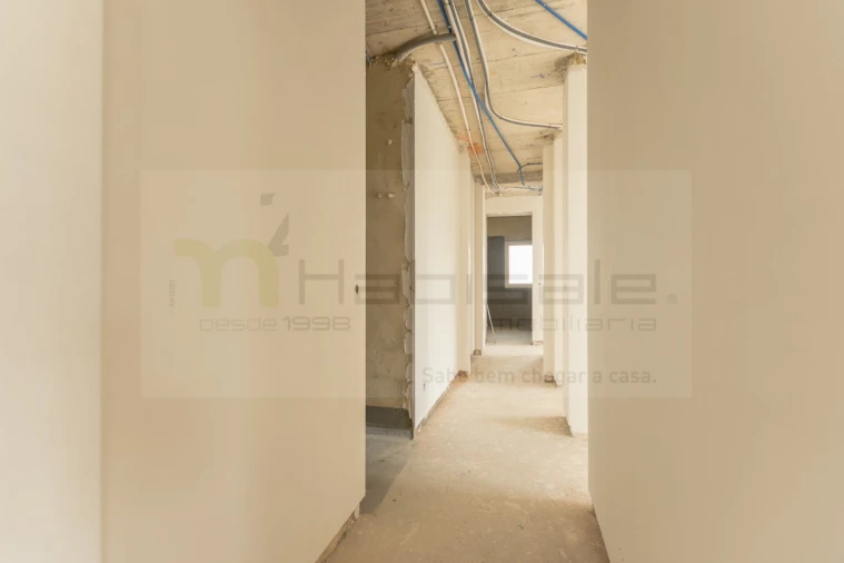 Apartamento T3 para Venda em Pontinha e Famões Foto 17