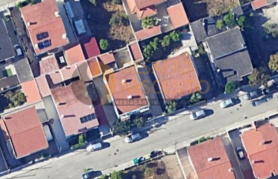 Moradia T3 para Venda em Quinta do Conde Foto 5