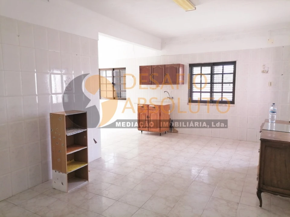 Moradia T11 para Venda em Quinta do Conde Foto 6