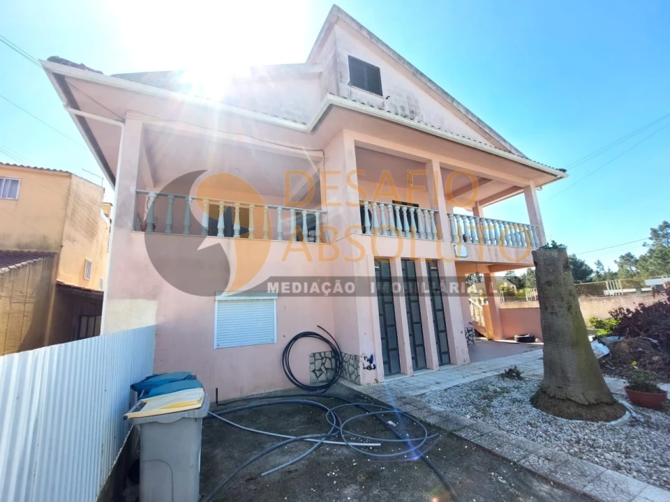 Moradia T11 para Venda em Quinta do Conde Foto 1