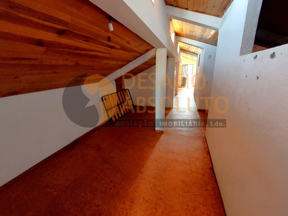 Moradia T11 para Venda em Quinta do Conde Foto 40