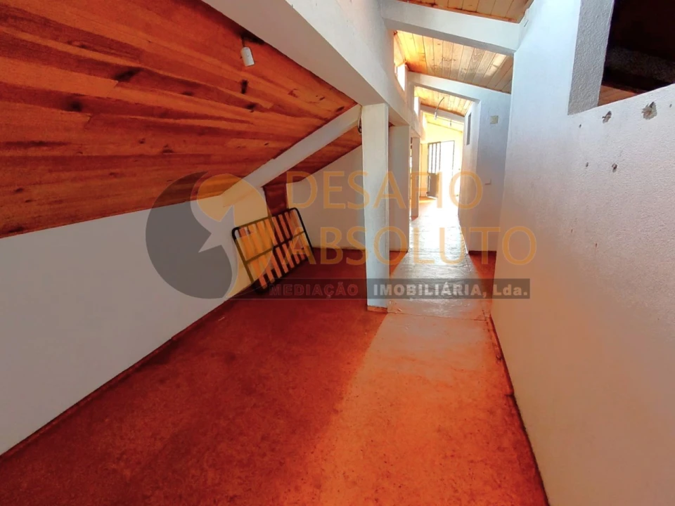 Moradia T11 para Venda em Quinta do Conde Foto 42