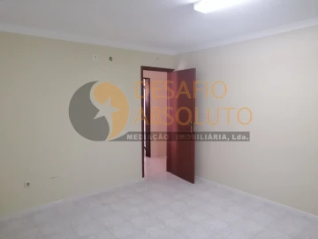 Moradia T11 para Venda em Quinta do Conde