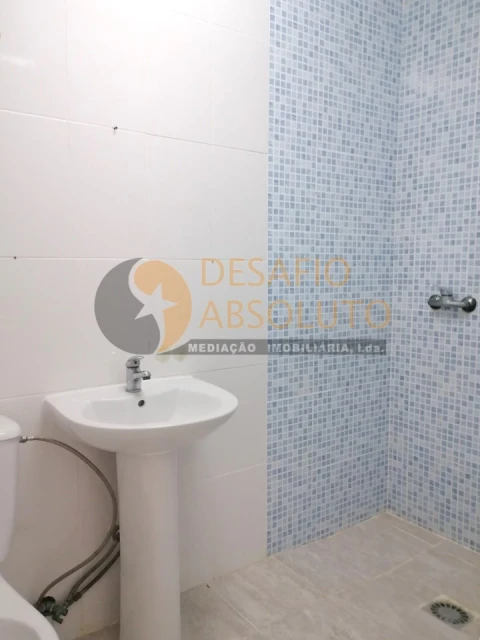 Moradia T11 para Venda em Quinta do Conde