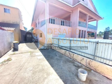 Moradia T11 para Venda em Quinta do Conde