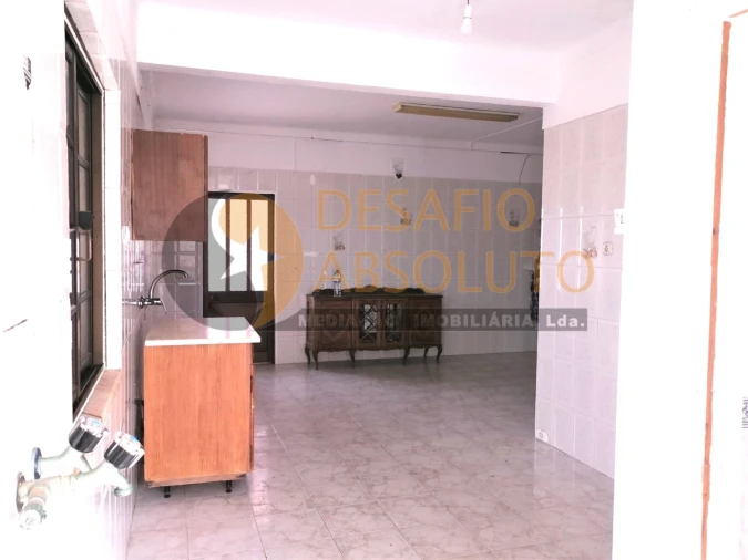 Moradia T11 para Venda em Quinta do Conde Foto 7