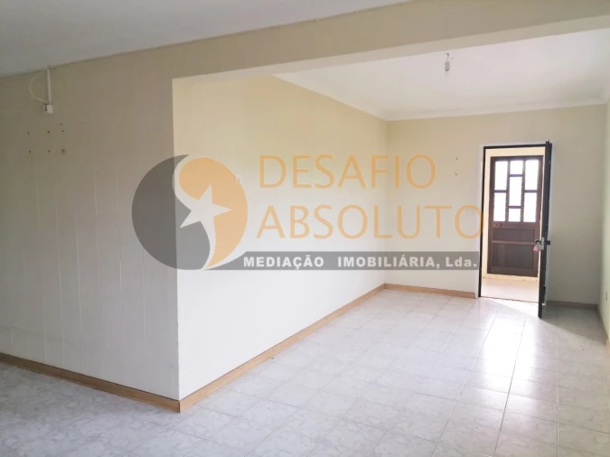 Moradia T11 para Venda em Quinta do Conde Foto 24