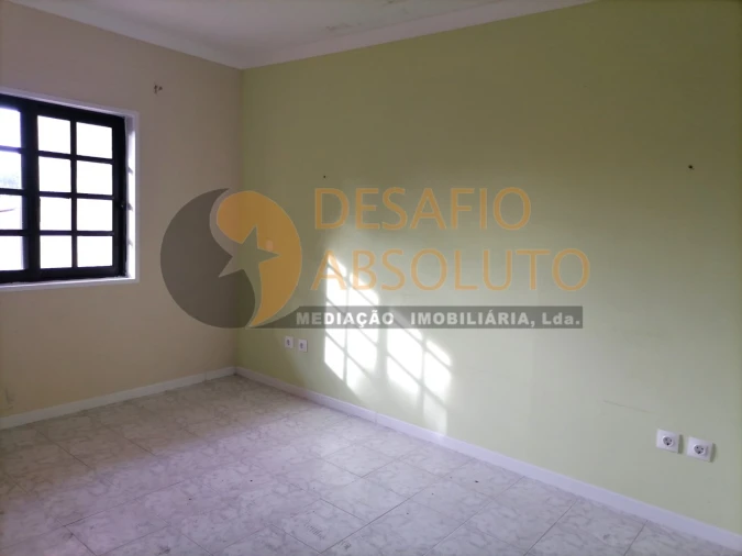 Moradia T11 para Venda em Quinta do Conde Foto 13
