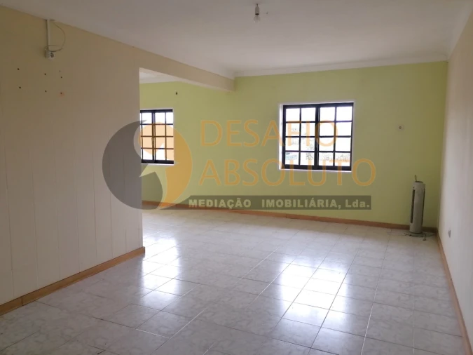 Moradia T11 para Venda em Quinta do Conde Foto 25