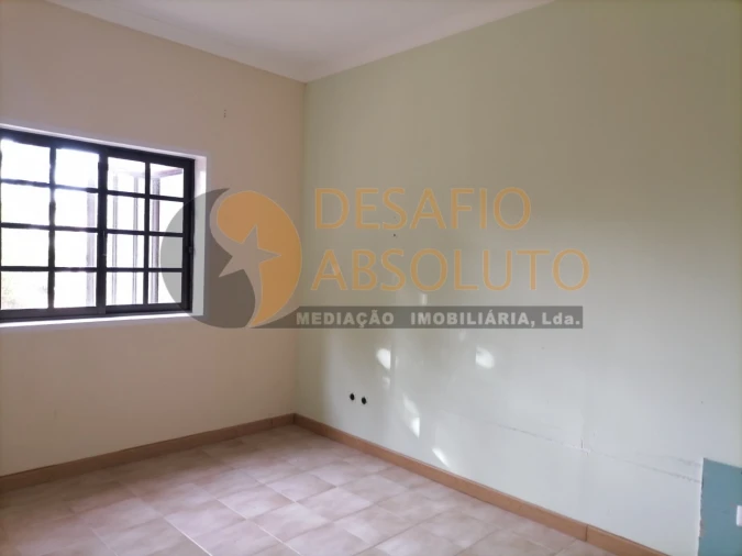 Moradia T11 para Venda em Quinta do Conde Foto 17