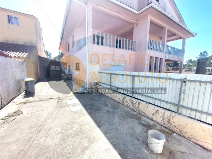 Moradia T11 para Venda em Quinta do Conde Foto 42