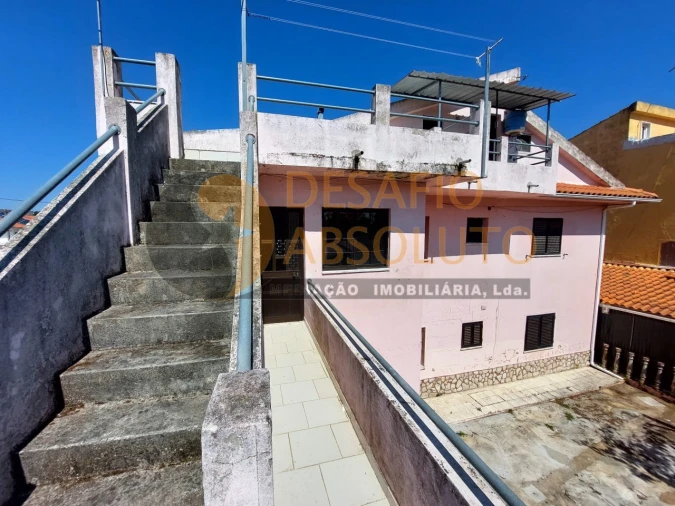 Moradia T11 para Venda em Quinta do Conde Foto 60