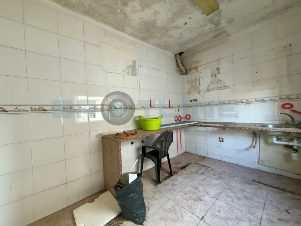 Moradia T2 para Venda em Vialonga Foto 4