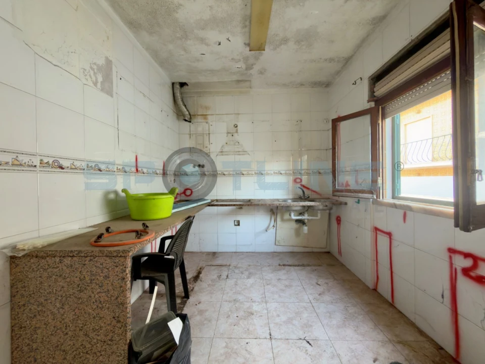 Moradia T2 para Venda em Vialonga Foto 6