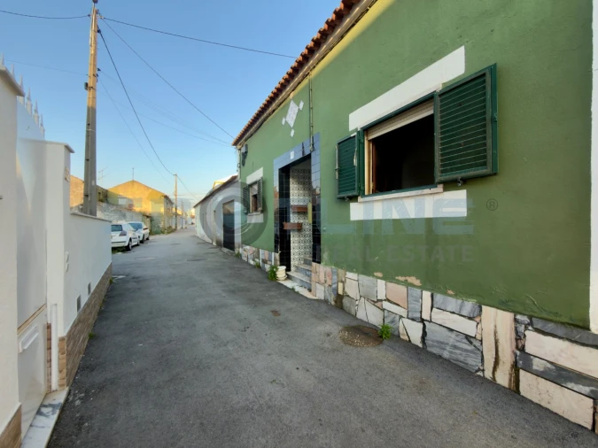 Moradia T2 para Venda em Vialonga Foto 33