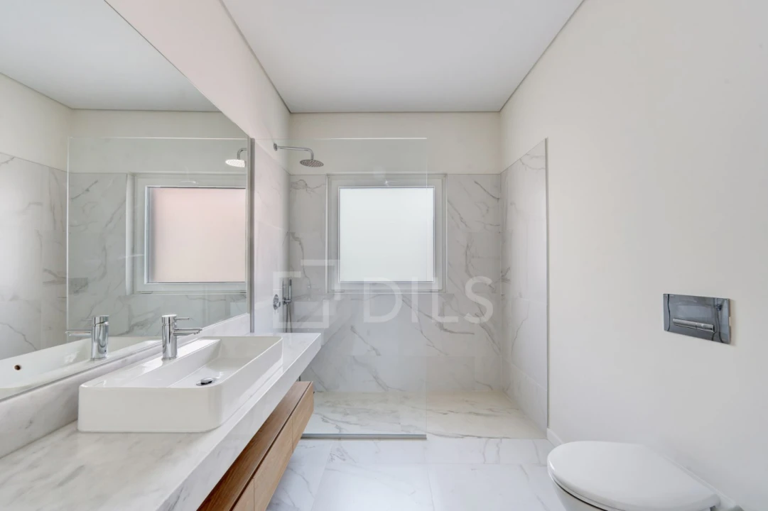 Apartamento T2 para Venda em Campo de Ourique Foto 19