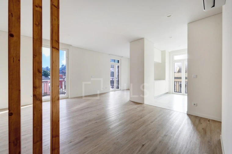 Apartamento T2 para Venda em Campo de Ourique Foto 3