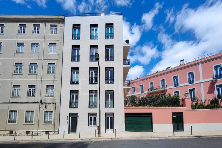 Apartamento T2 para Venda em Campo de Ourique Foto 35