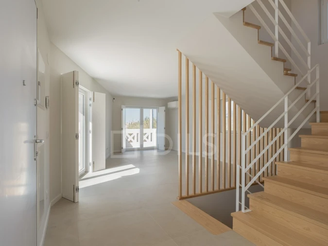 Moradia T2 para Venda em Colares Foto 13