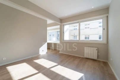 Apartamento T2 para Venda em Cedofeita, Santo Ildefonso, Sé, Miragaia, São Nicolau e Vitória