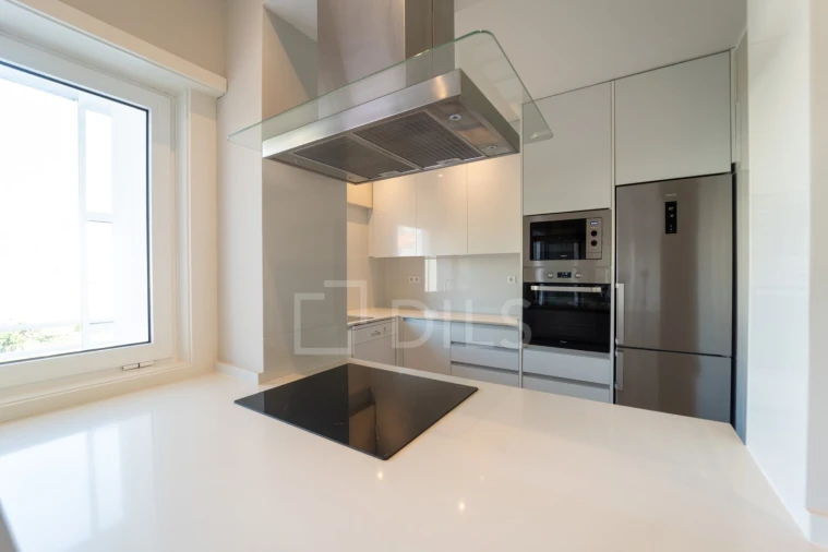 Apartamento T2 para Venda em Cedofeita, Santo Ildefonso, Sé, Miragaia, São Nicolau e Vitória Foto 5