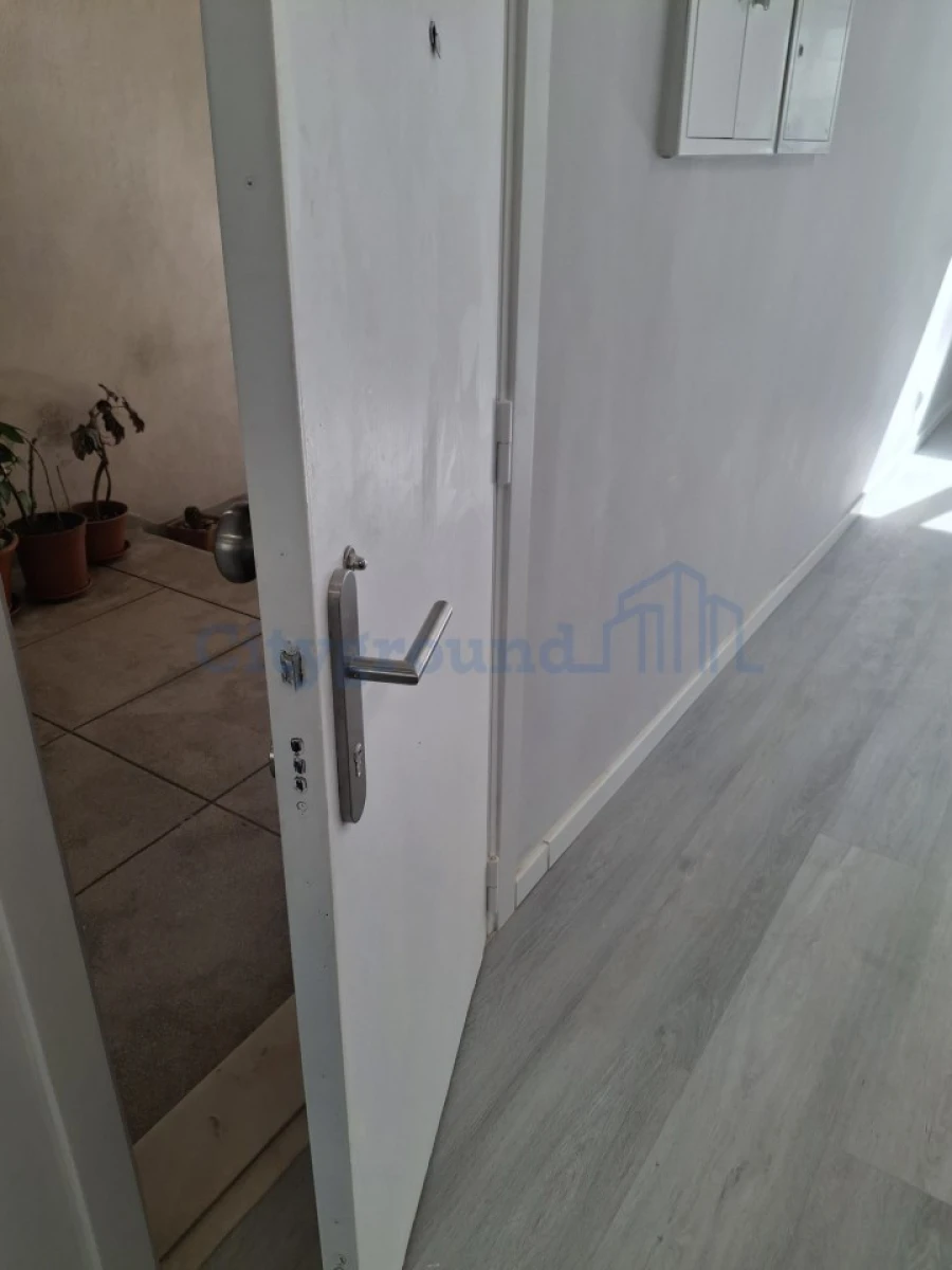 Apartamento T2 para Venda em Benfica Foto 12