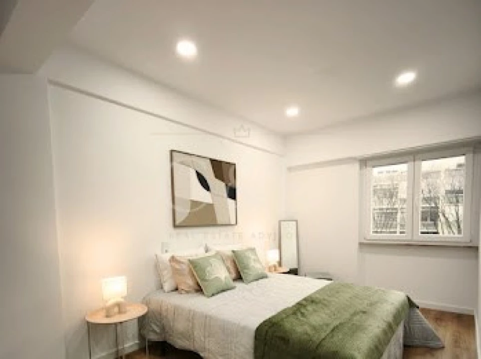 Apartamento T3 para Venda em Benfica Foto 9