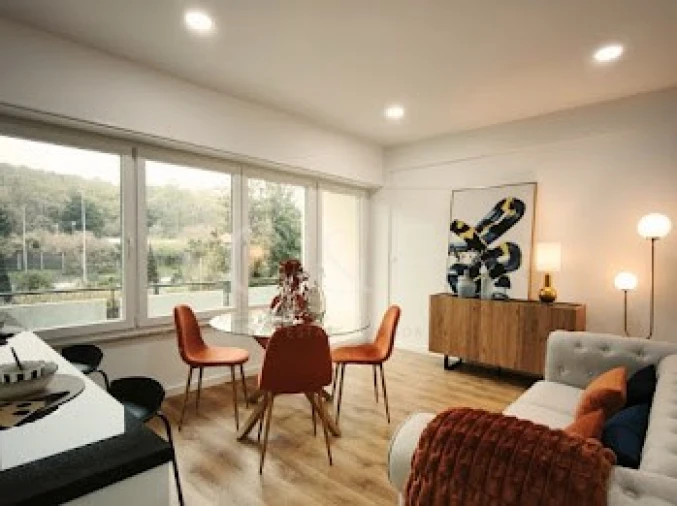 Apartamento T3 para Venda em Benfica Foto 1